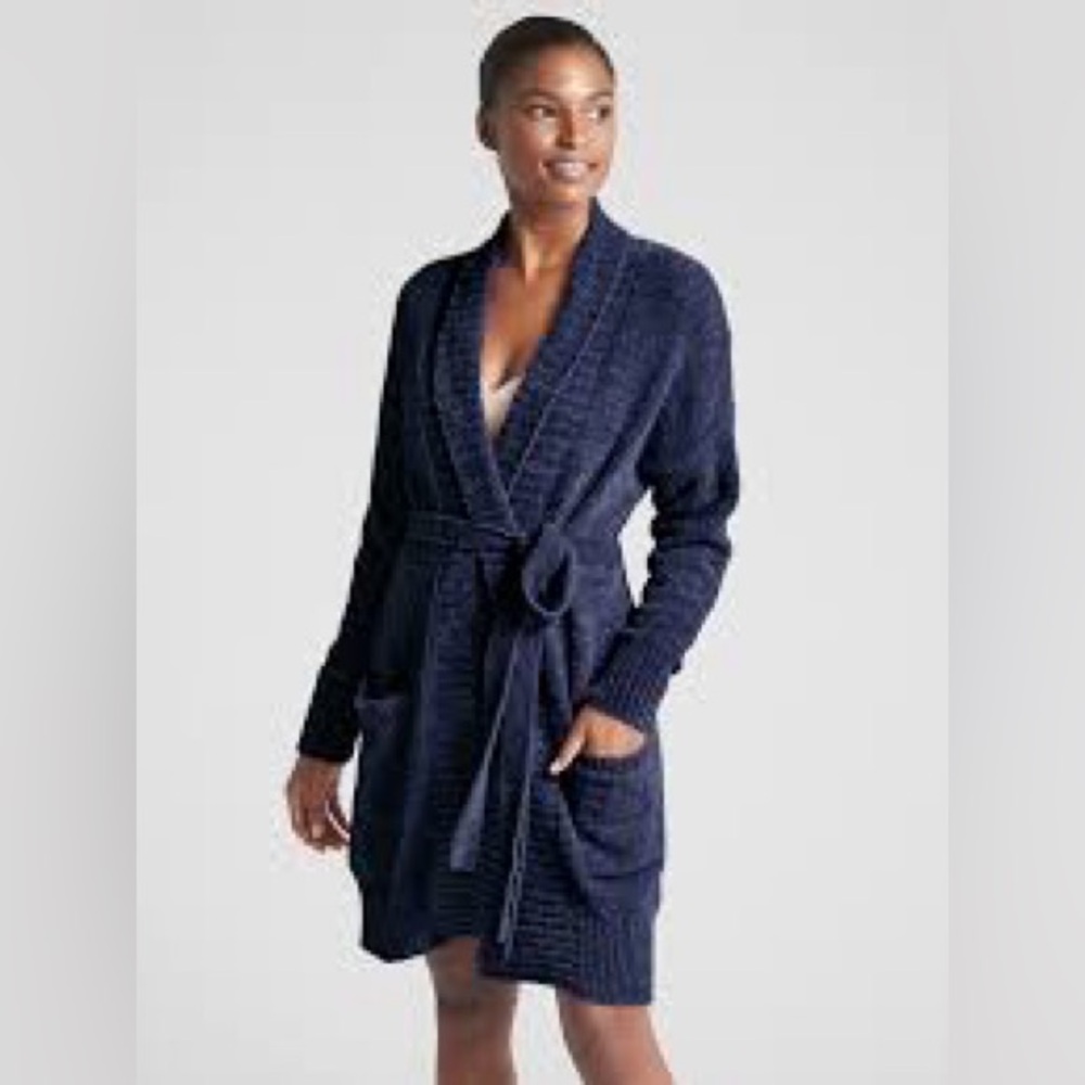 Love by Gap (Maternity) Chenille Robe size M/L